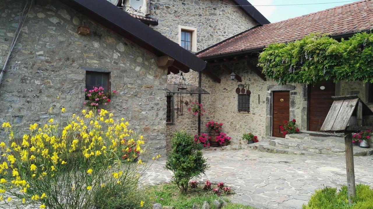 La Costa Di Gavedo Villa Exterior photo